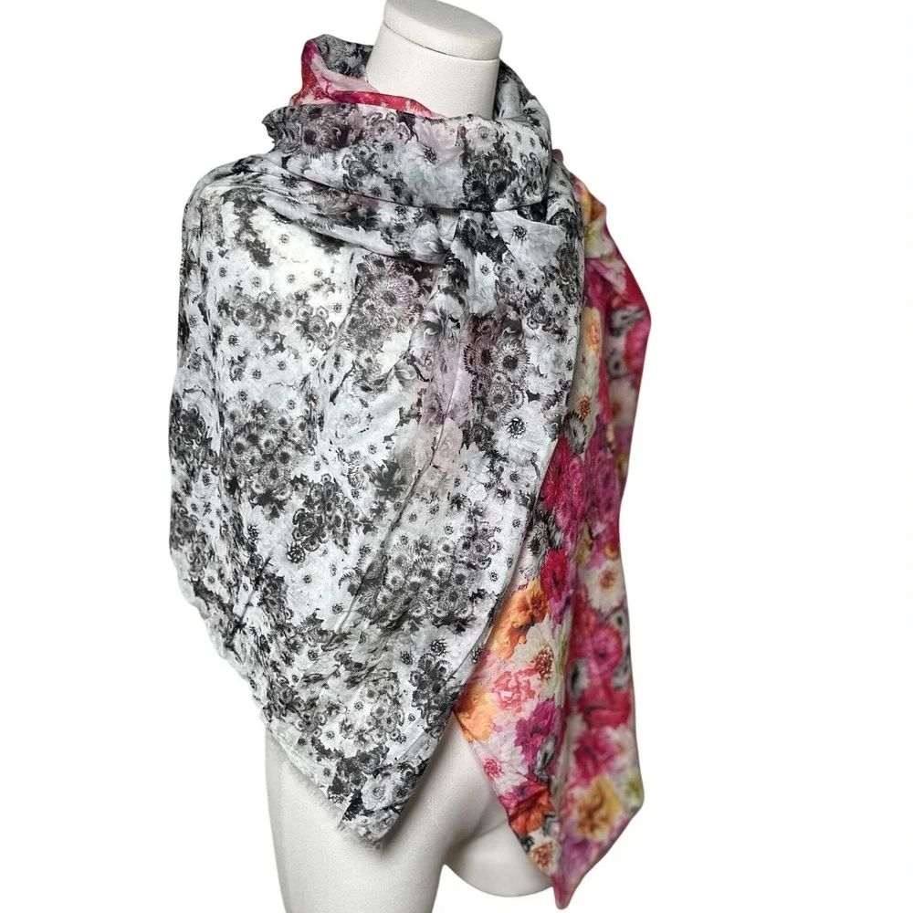 Talbots Floral Print Eyelash Fringe Scarf Black Pink Silk‎ Cotton OS